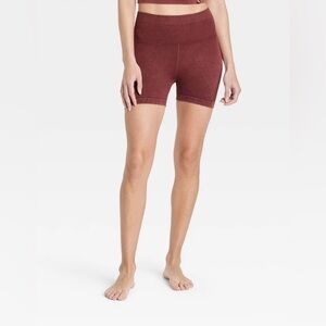 JoyLab Women's Seamless Mesh Detail 4" Bike Shorts Reddish Brown Sz Med/Lg